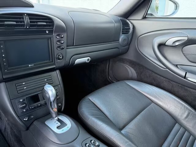 photo Porsche 911 996 3.6 Coupe Mécanique 2003 10492