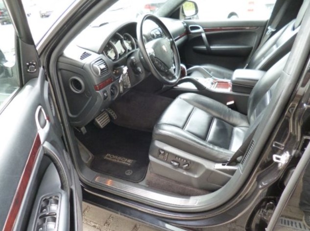 photo Porsche Cayenne Cayenne 9PA SUV Automatique Tiptronic S 2005 4454