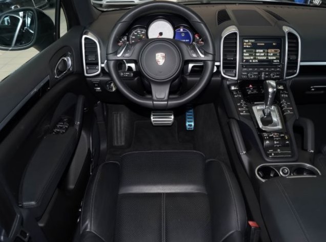 photo Porsche Cayenne Cayenne 92A SUV Automatique Tiptronic S 2014 5023