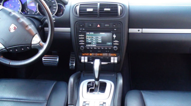 photo Porsche Cayenne Cayenne 9PA SUV Automatique Tiptronic S 2008 5322