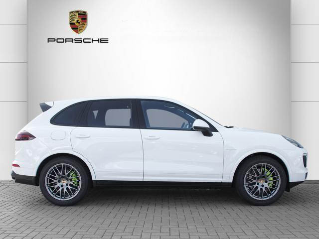 photo Porsche Cayenne Cayenne 92A SUV Automatique Tiptronic S 2017 6769