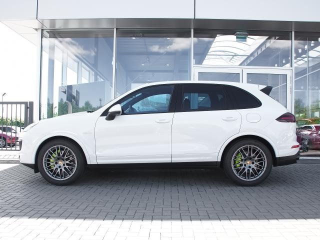 photo Porsche Cayenne Cayenne 92A SUV Automatique Tiptronic S 2017 6769