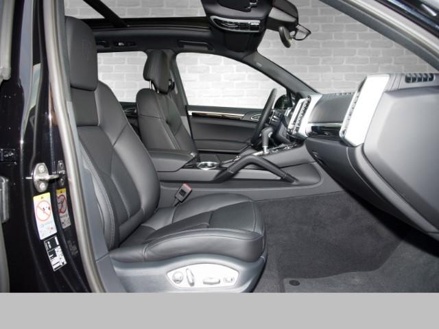photo Porsche Cayenne Cayenne 92A SUV Automatique Tiptronic S 2017 6773