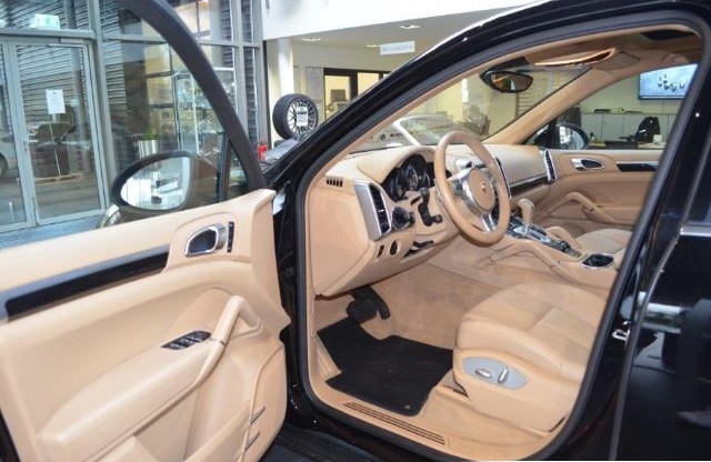 photo Porsche Cayenne Cayenne 92A SUV Automatique Tiptronic S 2012 6789