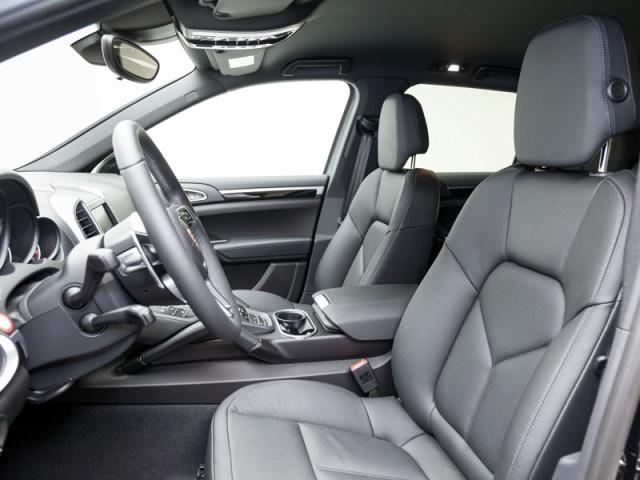 photo Porsche Cayenne Cayenne 92A SUV Automatique Tiptronic S 2014 6793