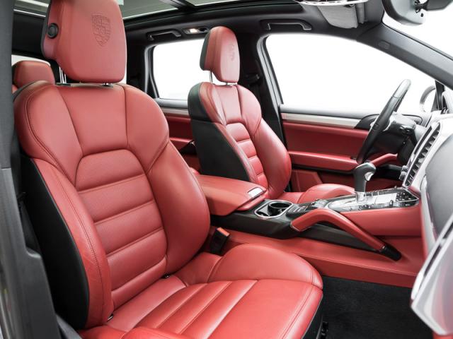 photo Porsche Cayenne Cayenne 92A SUV Automatique Tiptronic S 2014 6797