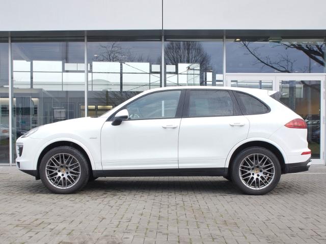 photo Porsche Cayenne Cayenne 92A SUV Automatique Tiptronic S 2016 6810