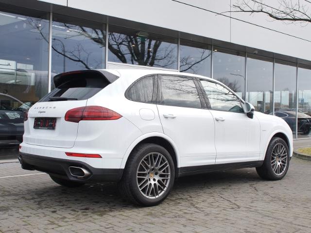 photo Porsche Cayenne Cayenne 92A SUV Automatique Tiptronic S 2016 6810