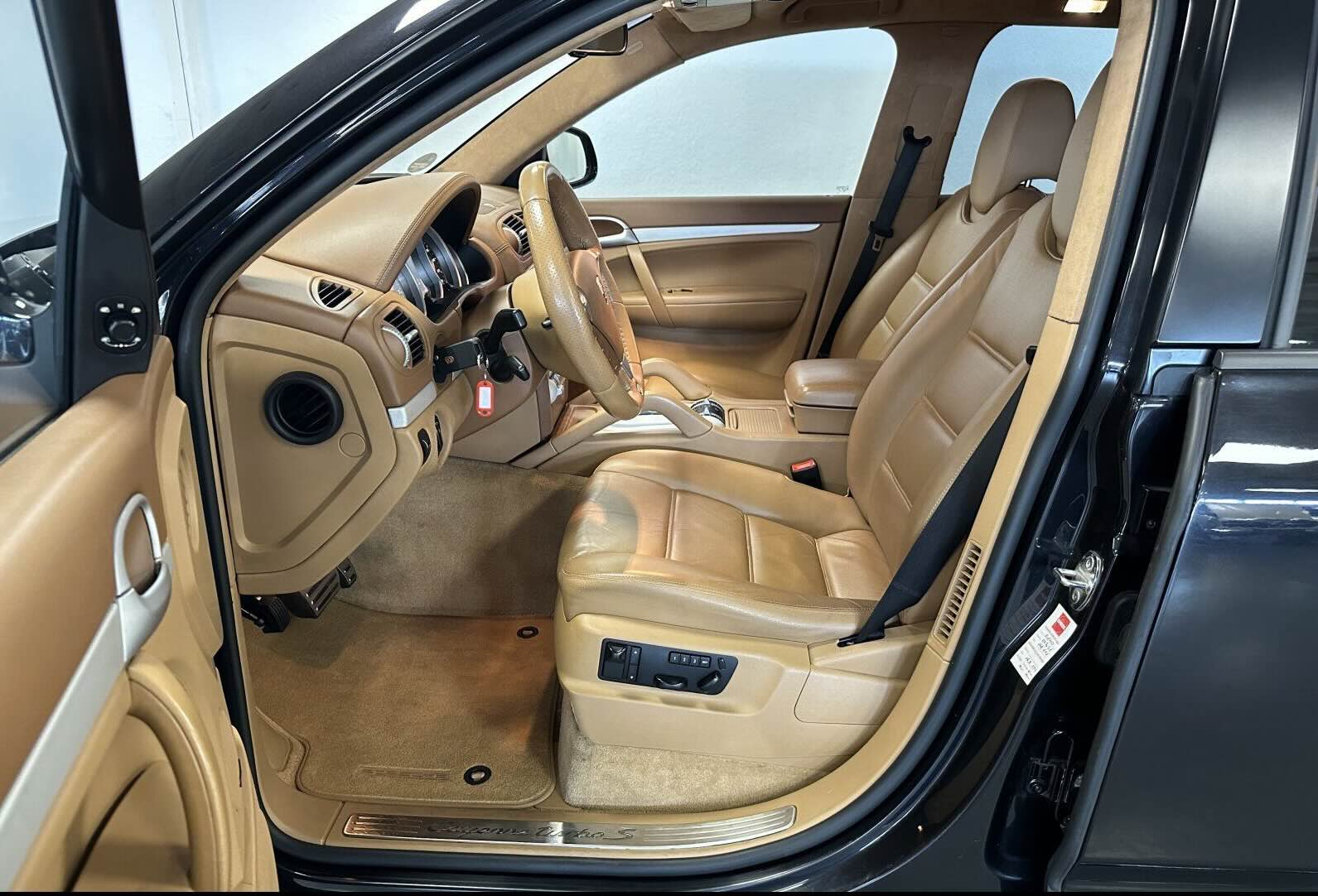 photo Porsche Cayenne Cayenne 9PA SUV Automatique Tiptronic S 2007 9807