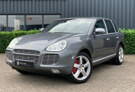 options Porsche Cayenne Turbo 500 cv de type 9pa
